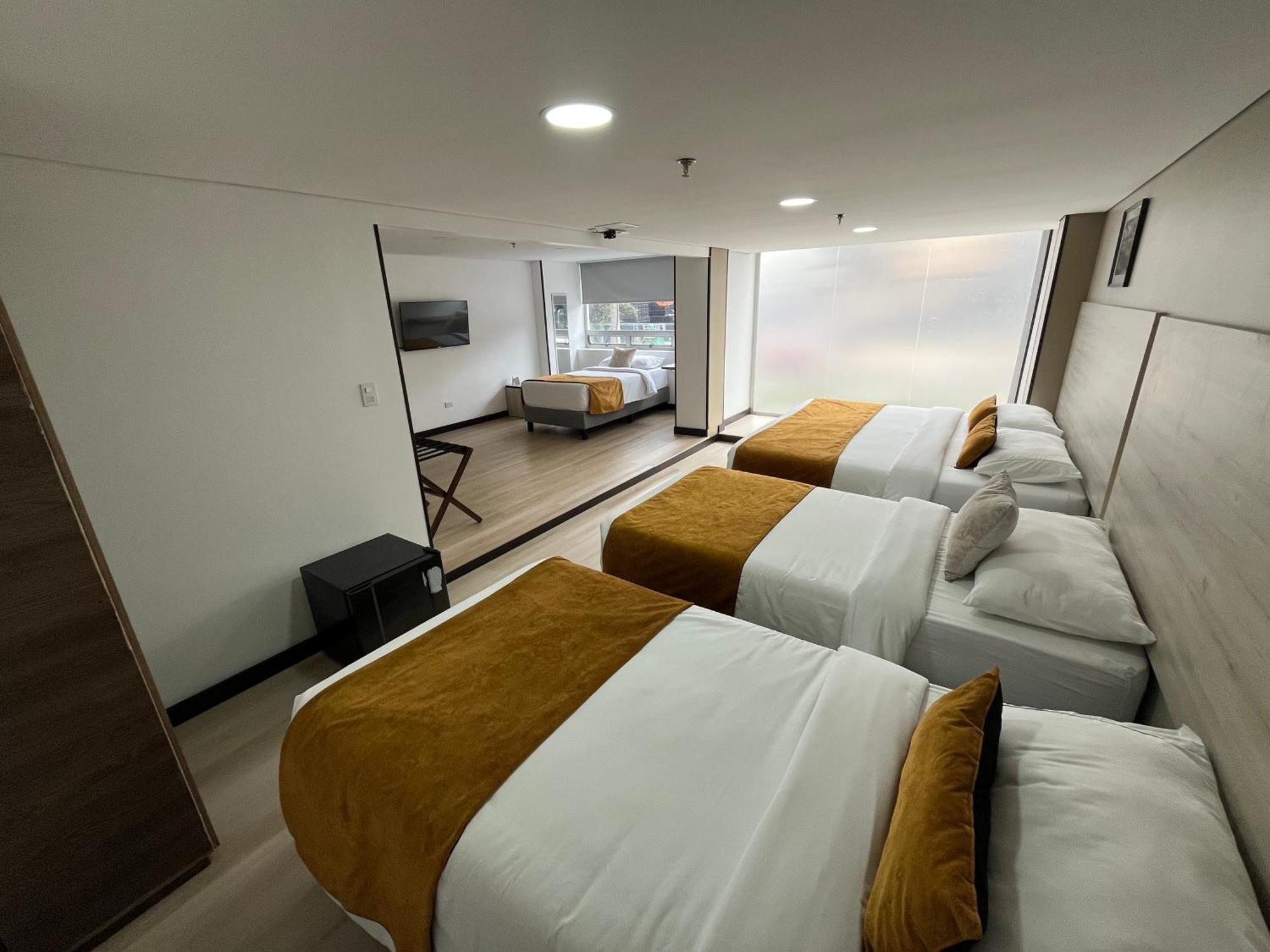 Hotel Wlh Gold Bogota — Photos 3